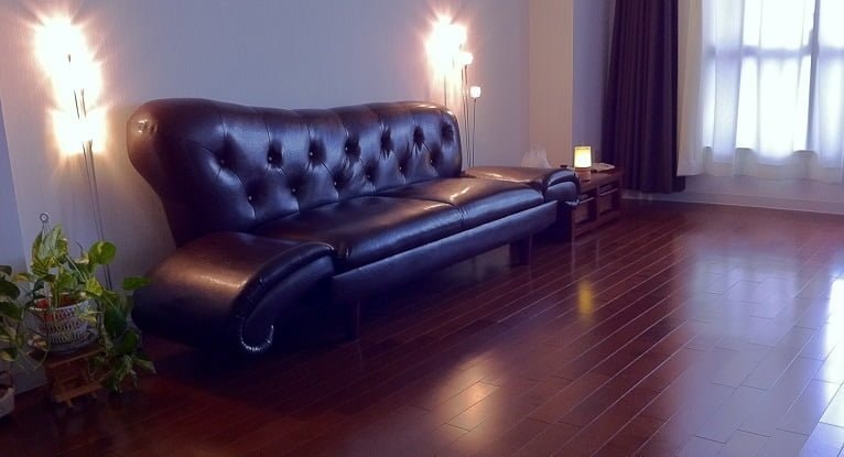 レイキ東京クイーンズティーのヒーリングルーム（赤坂サロン内観）