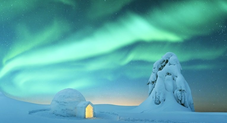 レイキヒーリングと調和するオーロラの光｜心と体を癒す自然エネルギー